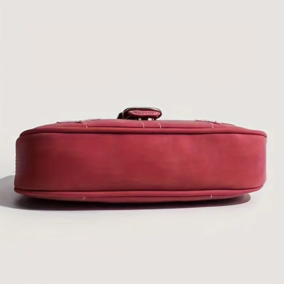 🆕 Y2K Style Satchel Handbag, Vegan Leather Bag -  Chain & Gothic Cross Accents - Picture 3 of 10